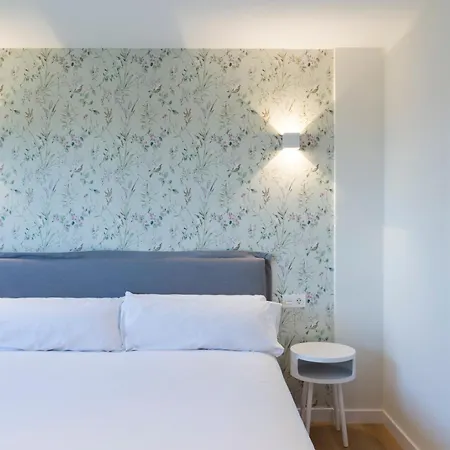 Pakeleku * سان سيباستيان