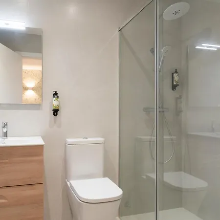 Pakeleku ホームステイ *